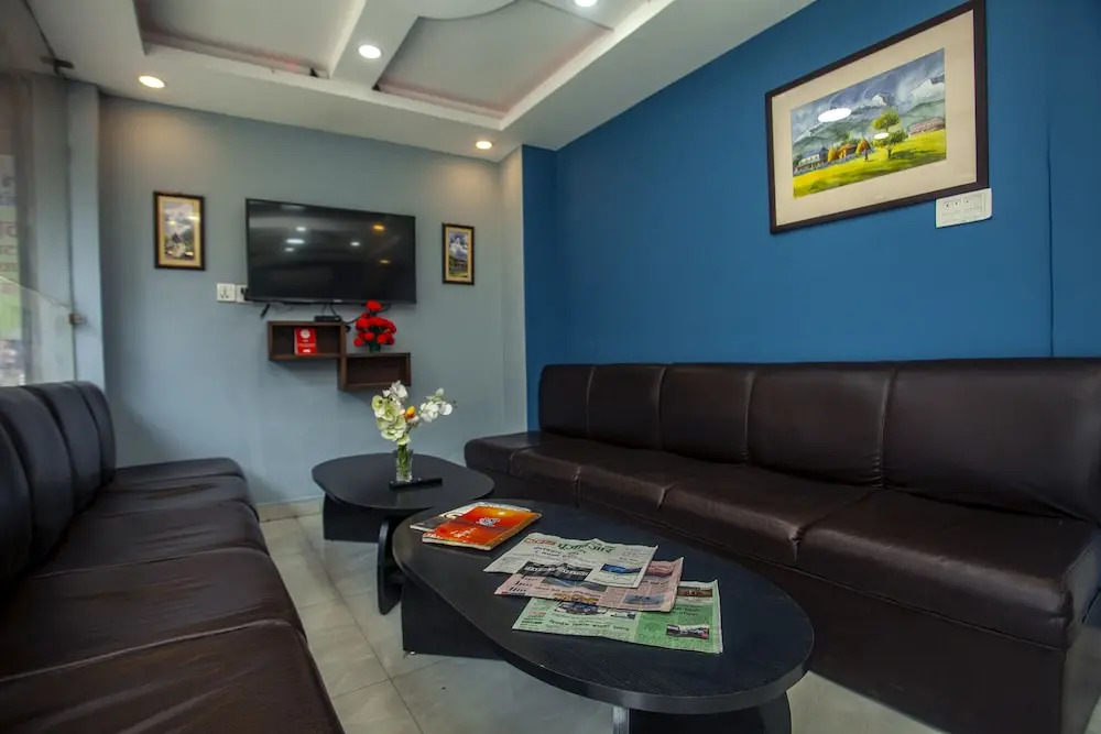 OYO 168 Divine Guest House