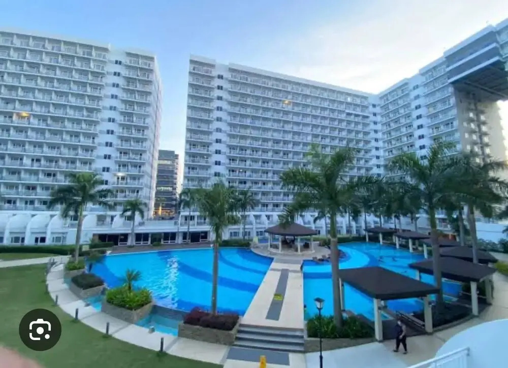 Peaceful Pasay Oasis - Entire Apartment for Rent