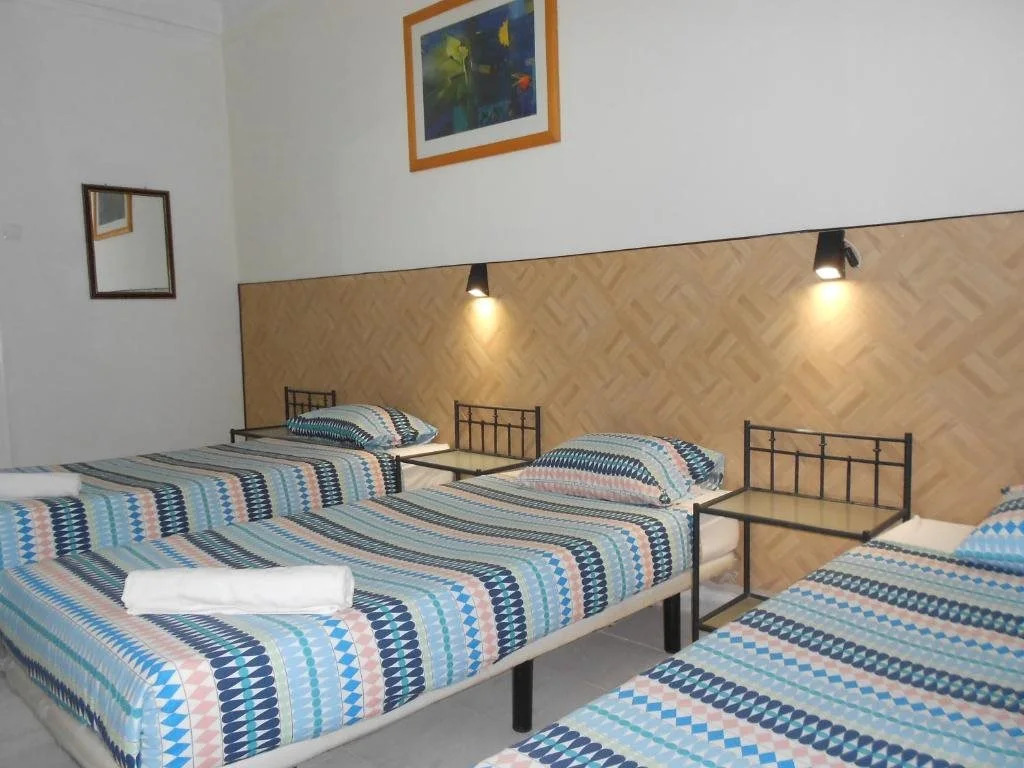 Crescent Rooms