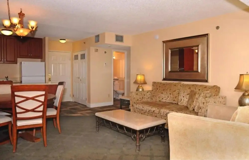 Jockey Club 2 bed 2 ba