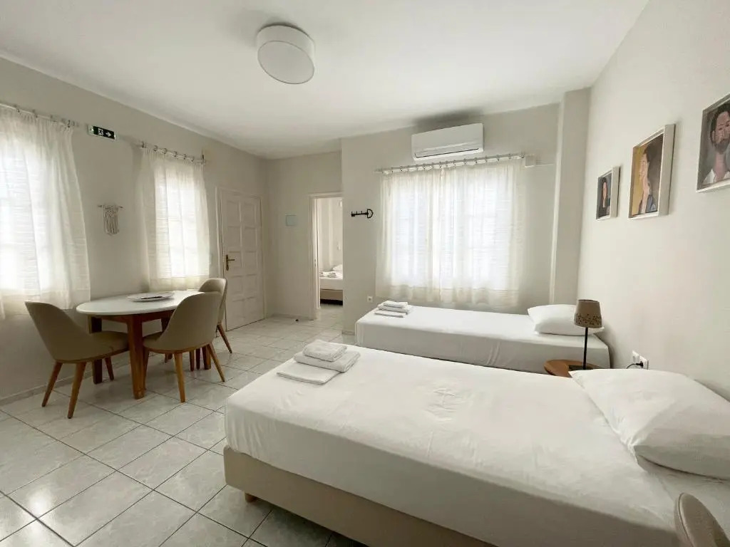Manto Apartments