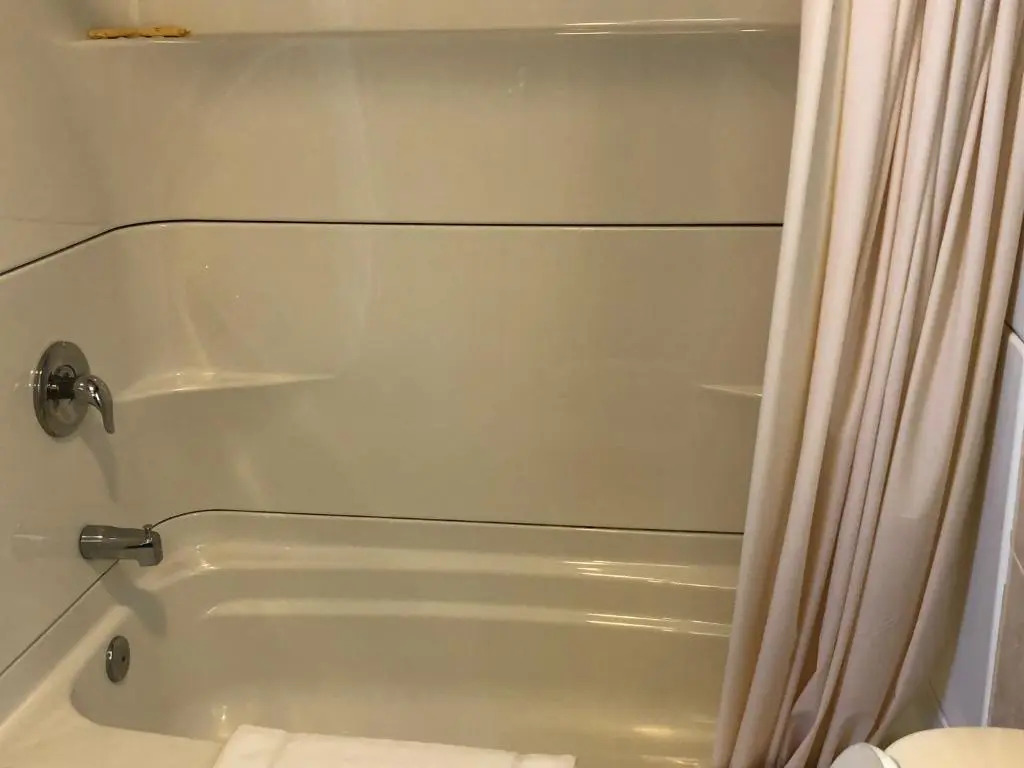 Newly Renovated 2 Bedroom House