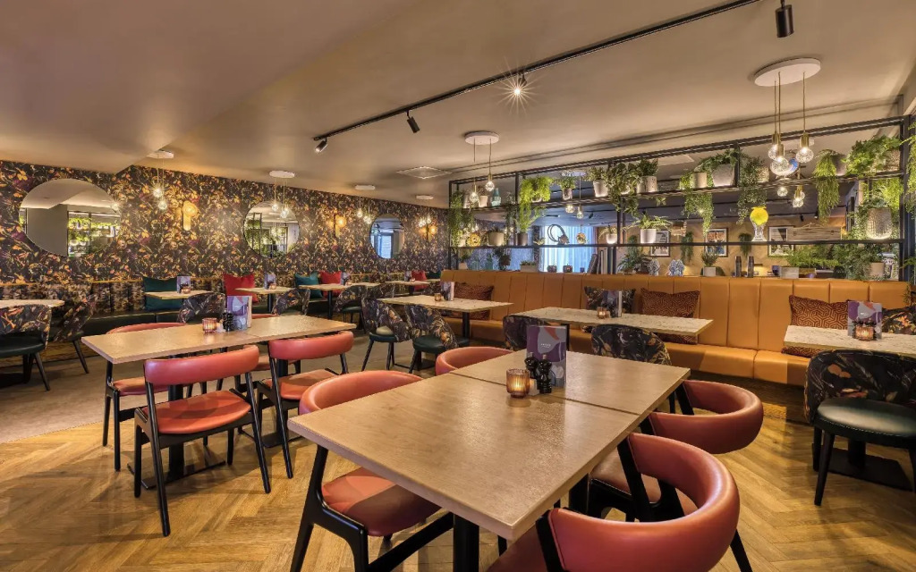 Premier Inn Cardiff City Centre
