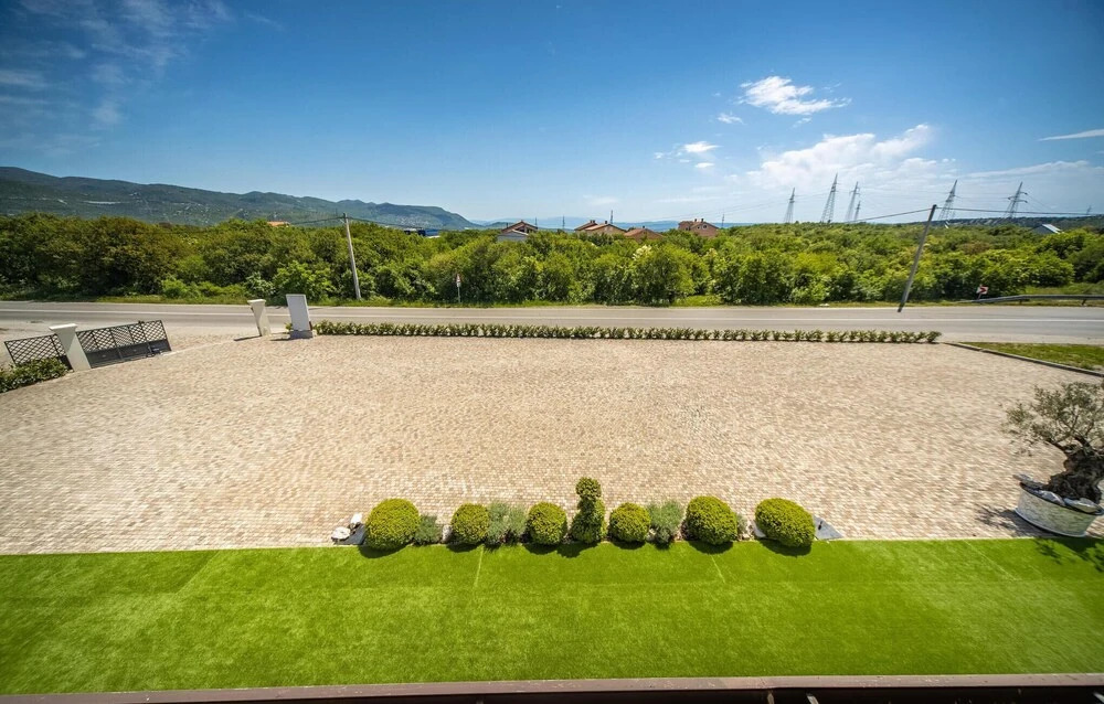 Stunning Home in Skrljevo With Wifi and 2 Bedrooms