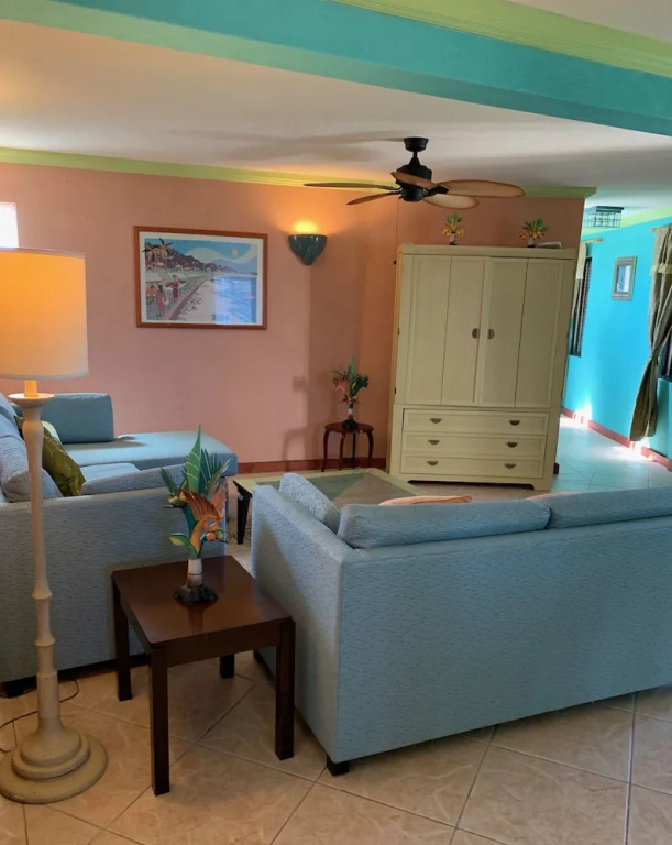 Belle Rive Oceanfront Apartment