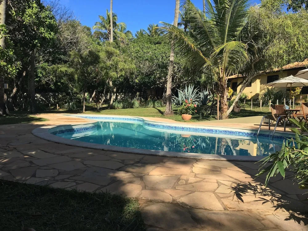 Pousada Araçás Village