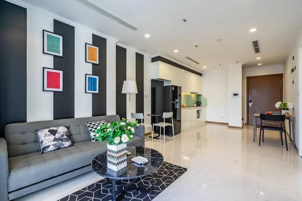 Bayhomes Central Park Serviced Apartment