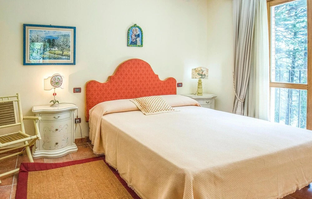 Stunning Home in Massa Marittima With Wifi and 6 Bedrooms