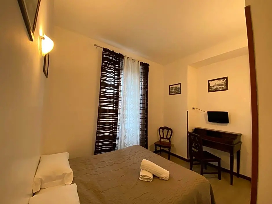 September Suite Rome