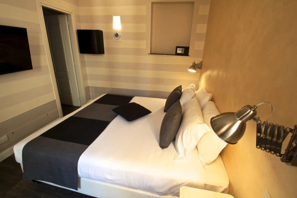 Spagna Secret Rooms