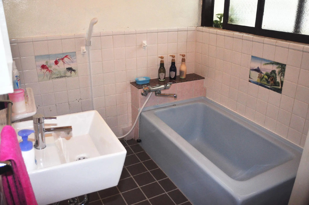 Accommodation Limited to One Group Per Day Yukuiru
