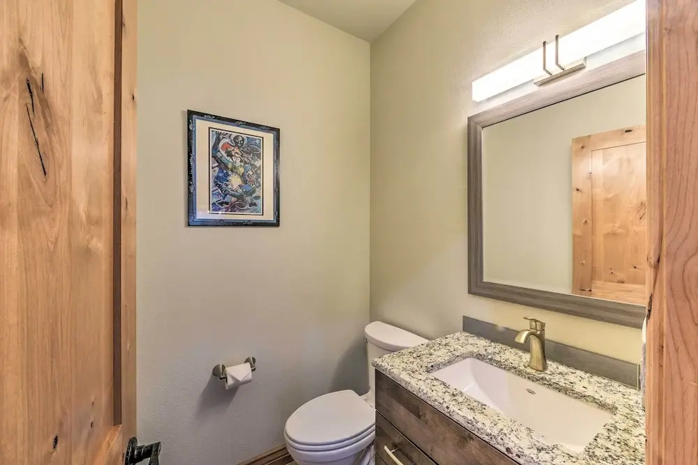 Charming Buena Vista Home ~ 1 Block to Main Street