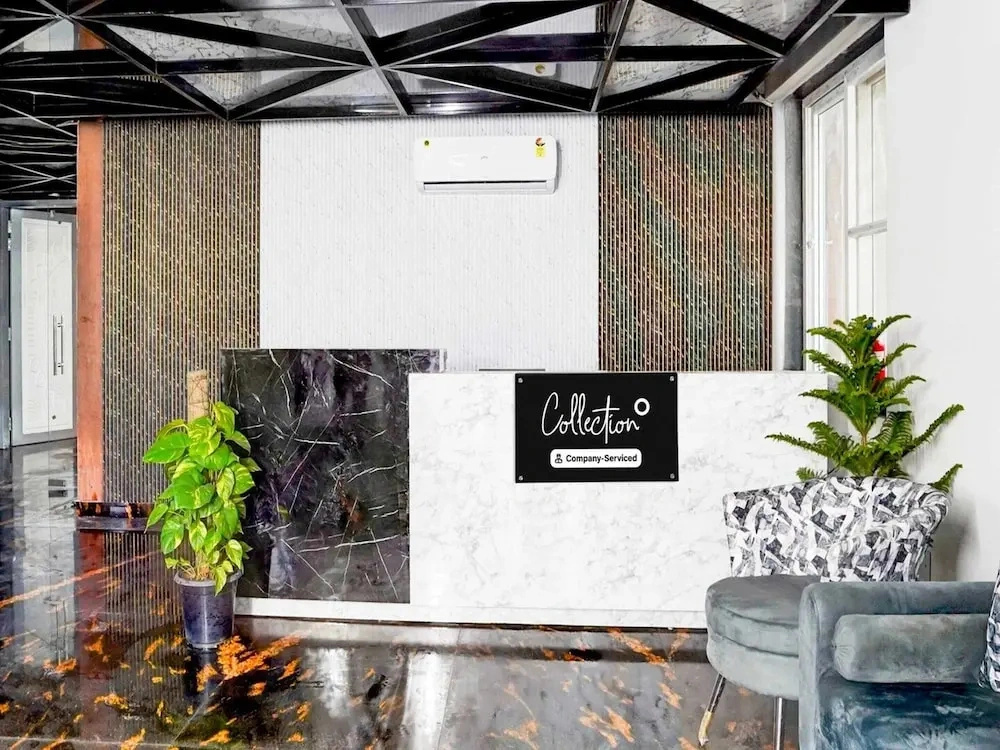 Collection O Sector 93 Noida Expressway