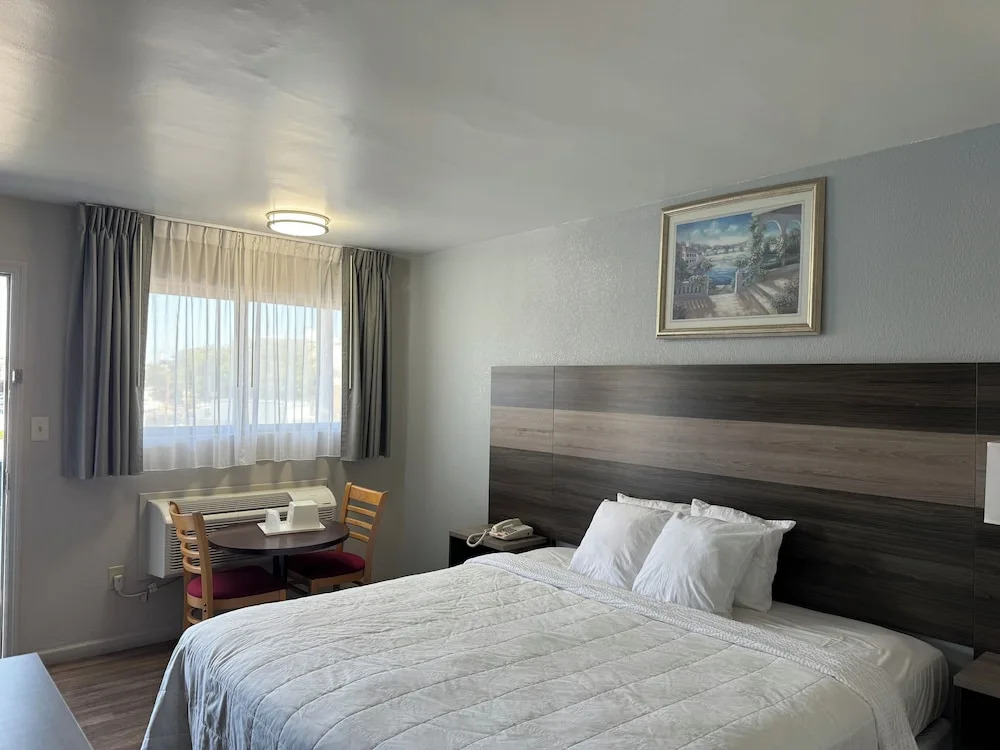 Ritz Motel