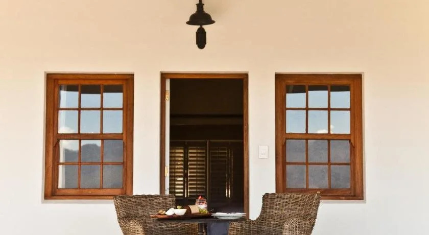 dOlyfboom Guest House B & B