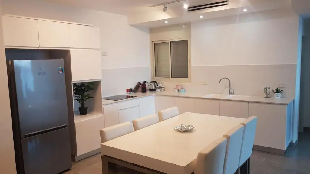 King David breathtaking LAKE VIEW 4BDR PENTHOUSE