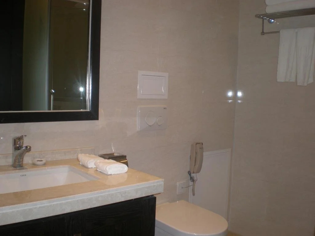 Haolun Hotel
