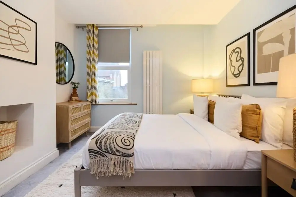 The Kensal Green Place - Modish 2bdr Flat With Study Room