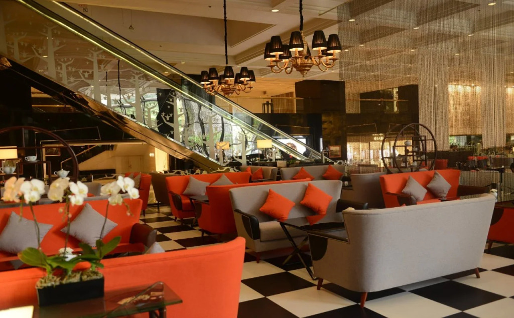Отель The Garden Hotel Guangzhou