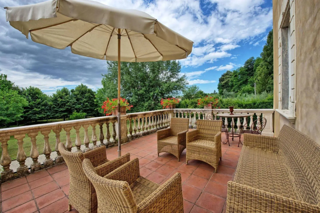 Villa Fiamma by PosarelliVillas