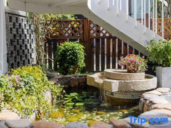 Floral Hotel·TongLi Water And Clouds Garden Boutique Hotel