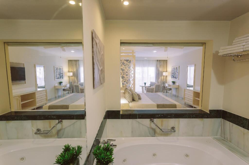 Bahia Principe Explore Legend - Hyatt Inclusive Collection - All Inclusive