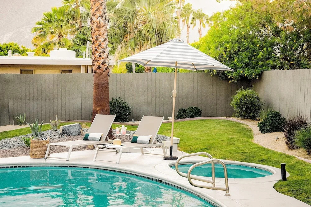 El Mirador by Avantstay Canyon Views, Large Pool, Outdoor Grill & Games! Permit#4253