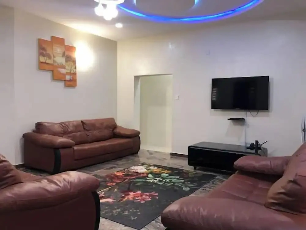 Tugo Apartment