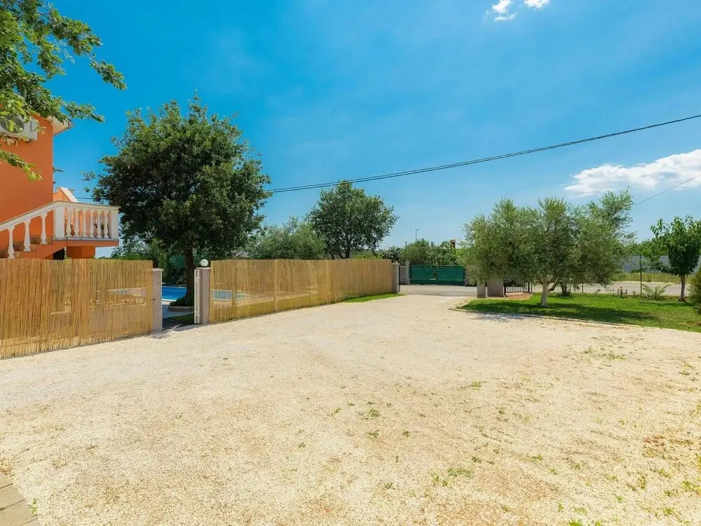 4S - One Bedroom No.2