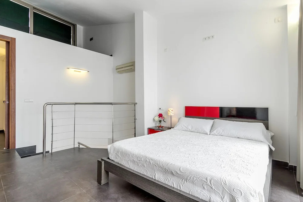 Duplex Jobi