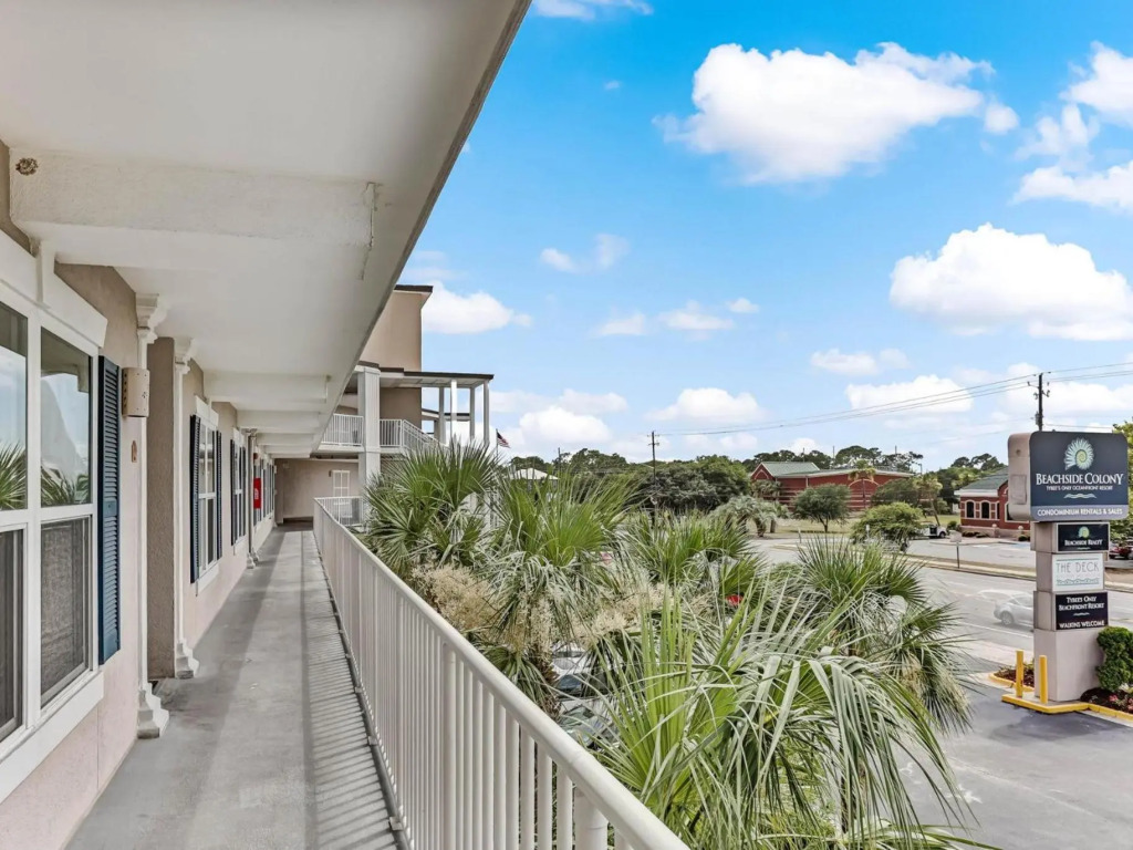 Tybee Beach Club