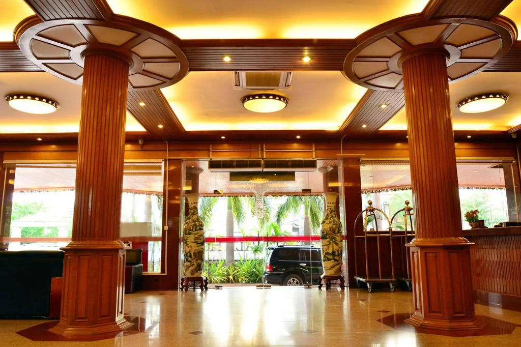 Great Wall Hotel