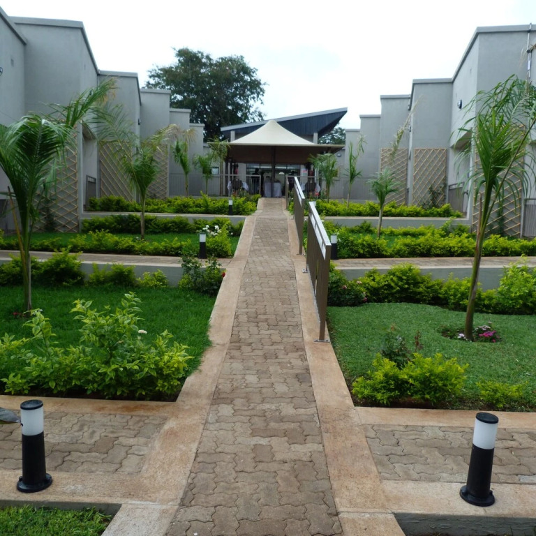 Welcoming 1 Bedroom With King Size Bed,pool, Wifi