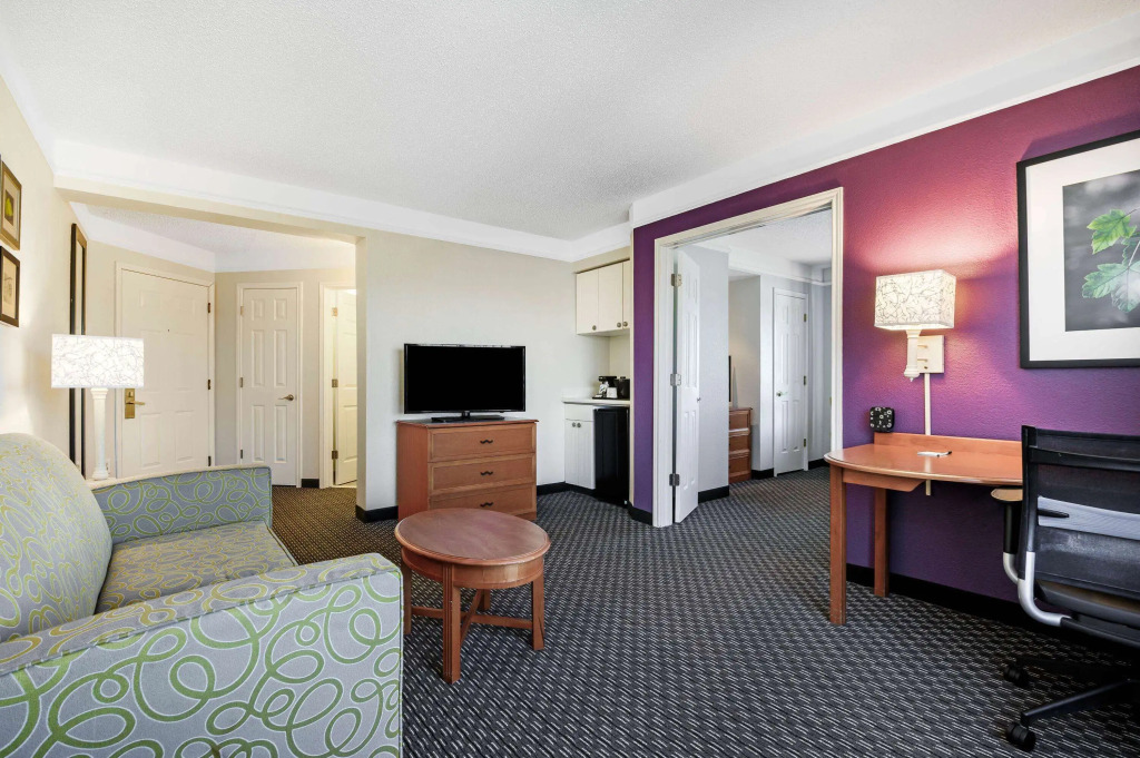 La Quinta by Wyndham Myrtle Beach Broadway Area