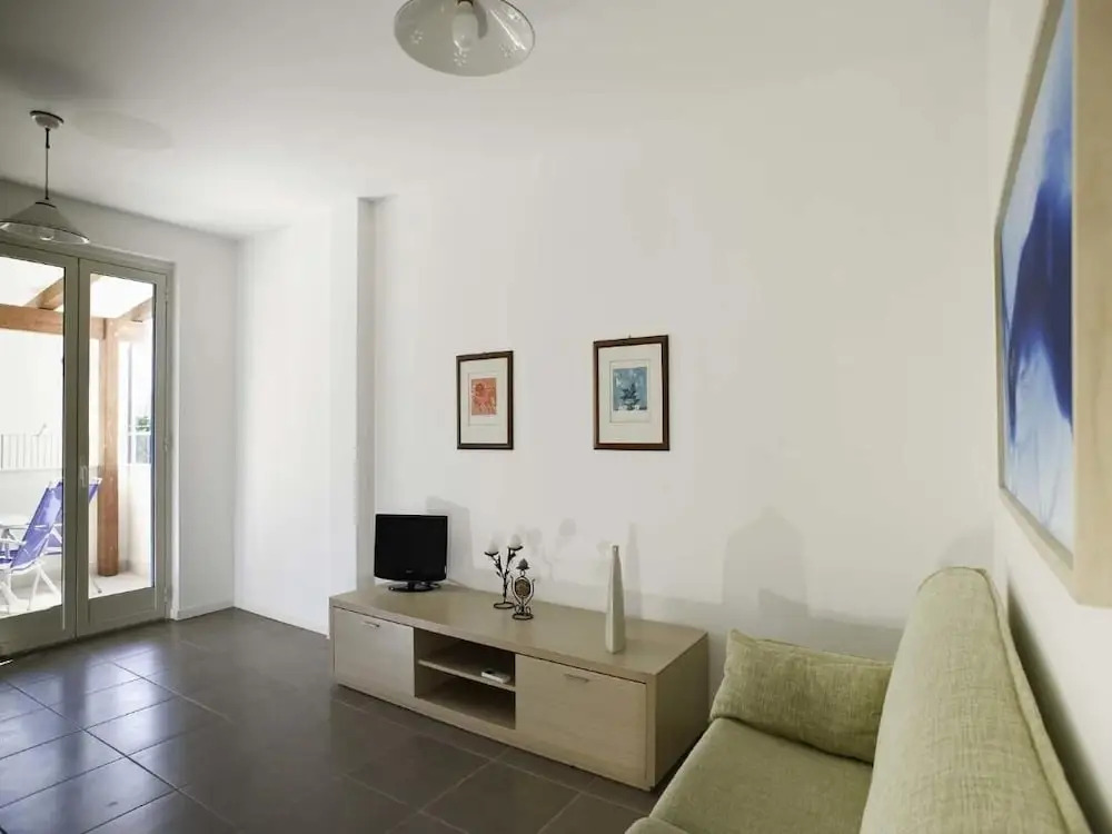 Dolce Mare 5 - Large Balcony With Sea View - Wifi - AC - Next to the Beach
