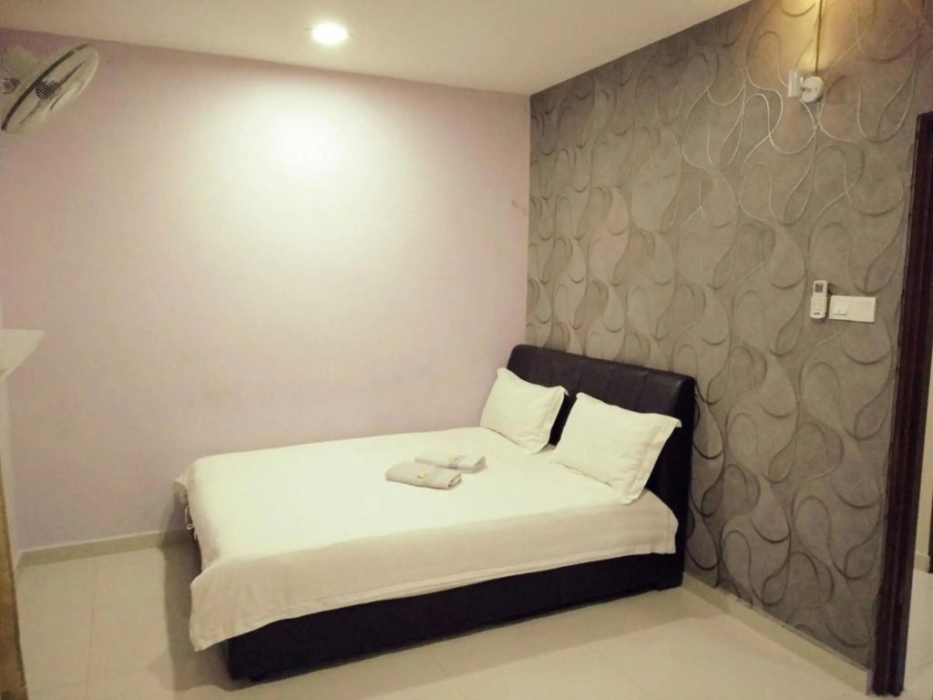 Leaf Guest House