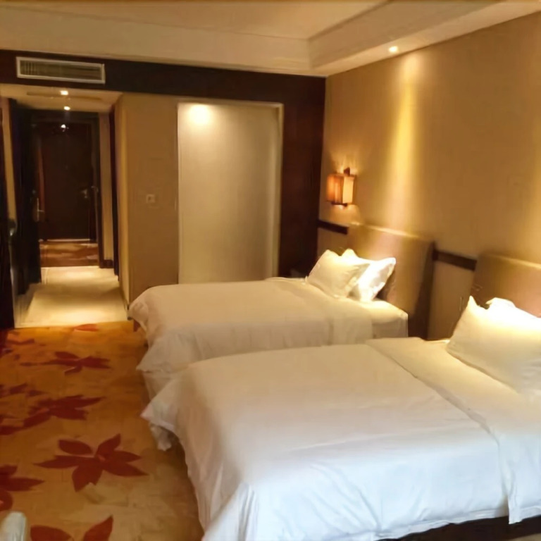 Celebrity vacation Hotel (Guangwushan Scenic Area)