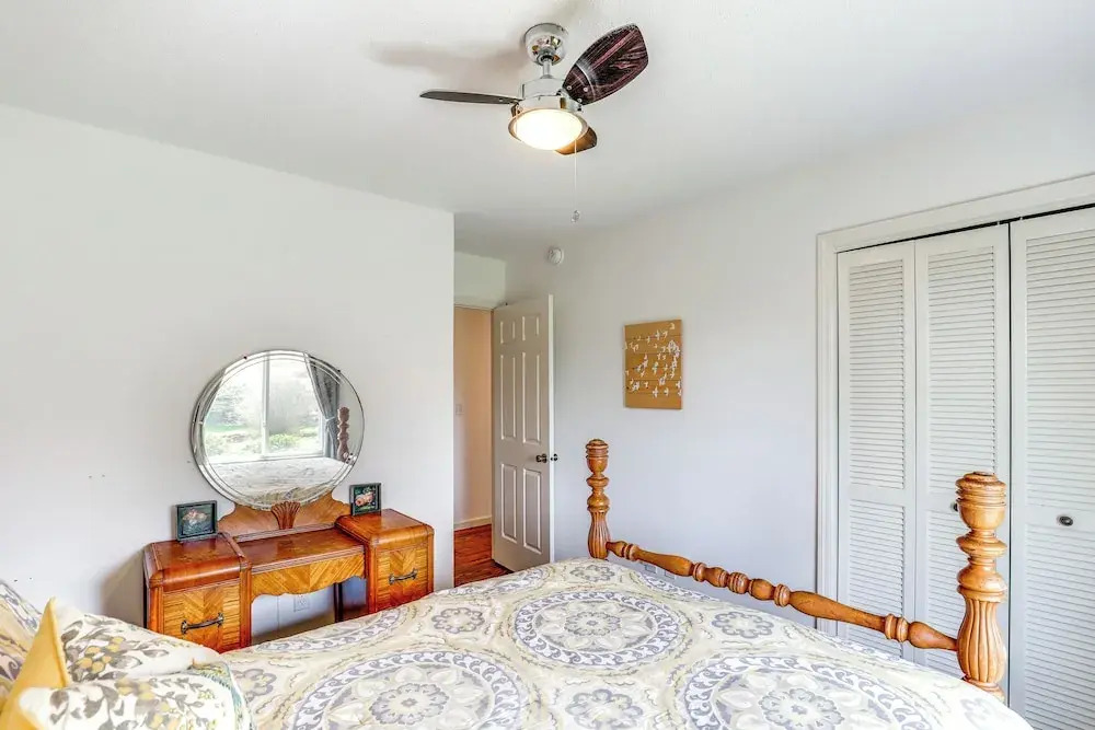 River Access & Gorgeous Views: Pisgah Forest Home!