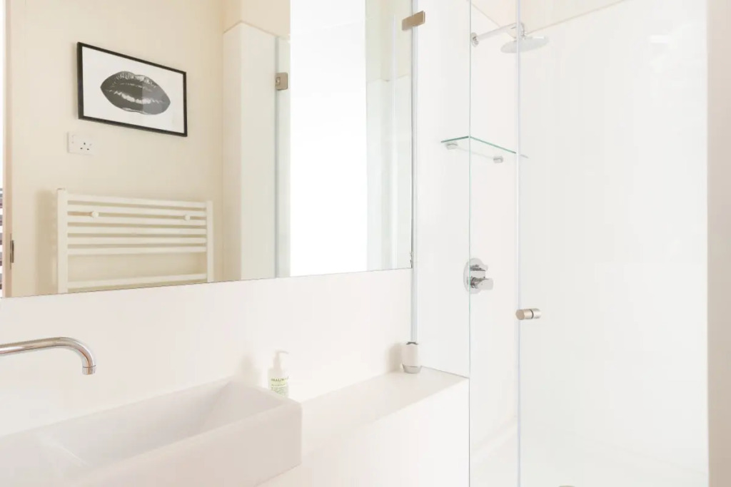 The Brompton Road Escape - Modern 3BD