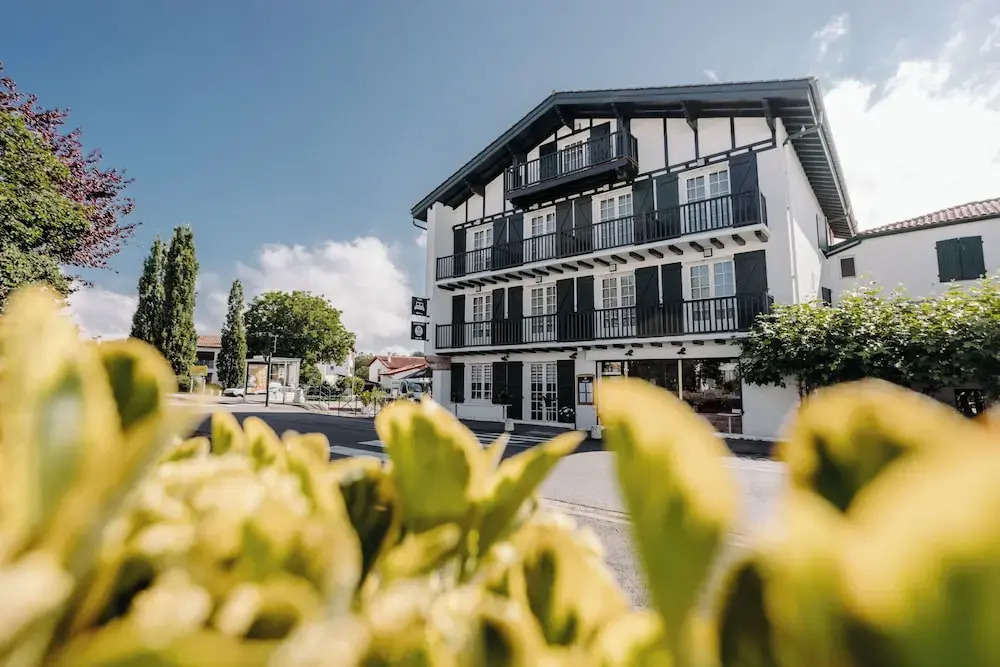 Hotel Trinquet
