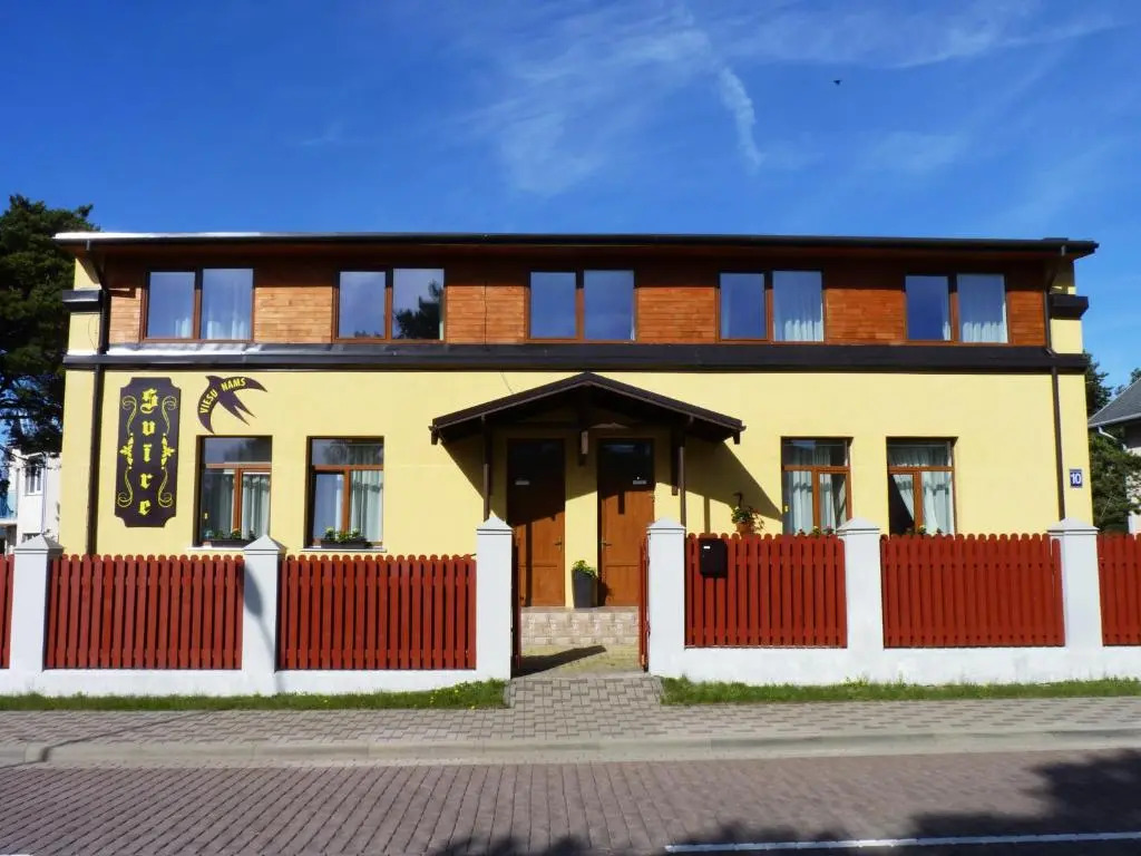 Viesu nams "Svīre-10"