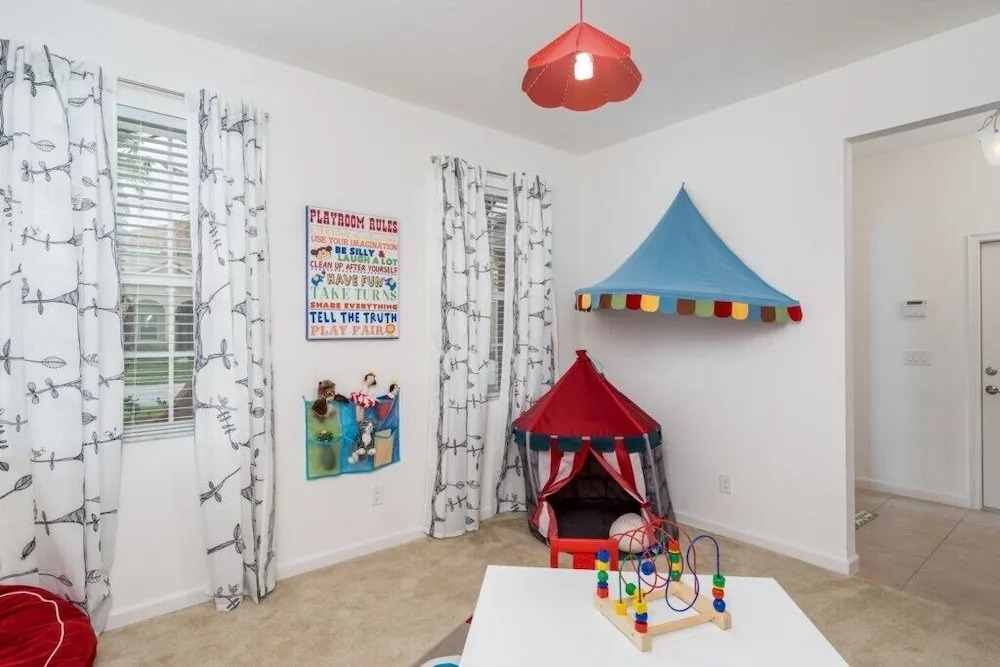 Vhc Soh6 5217 6 Bedroom Home