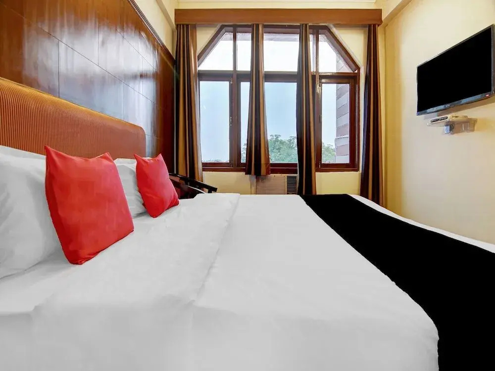 The Taj Residency by OYO Rooms