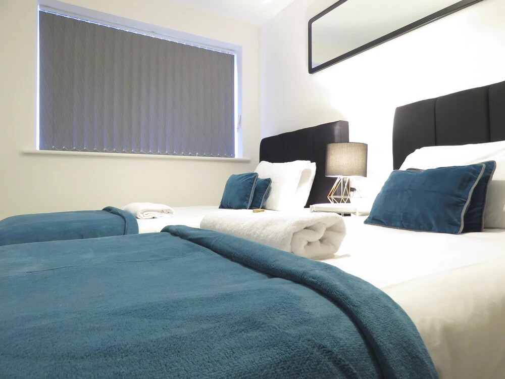 Tudors - Five Ways Apartments