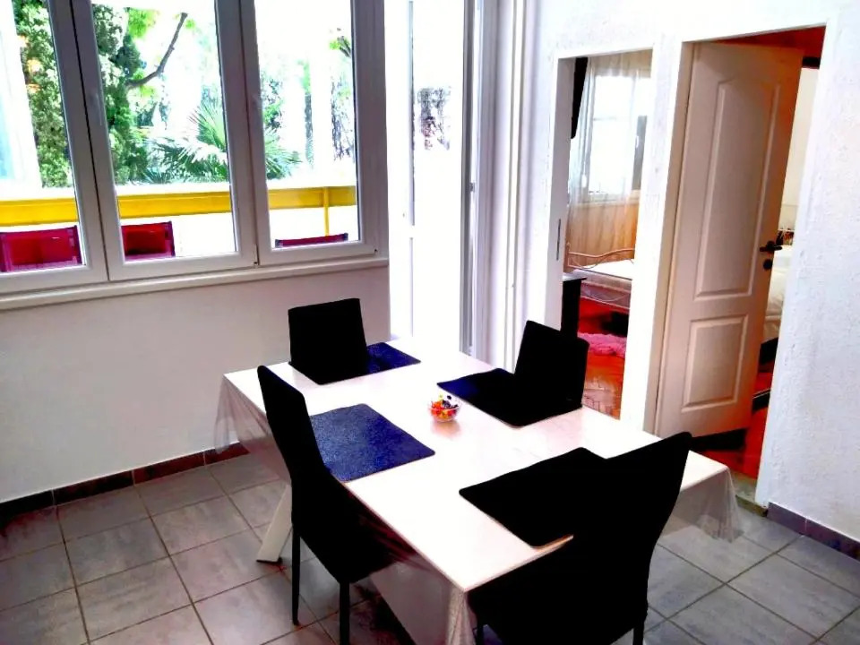 Apartments Suzana 2BR Split with balcony