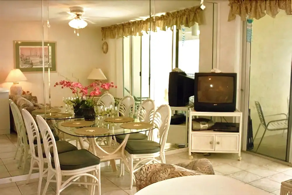 The Apollo on Marco Island