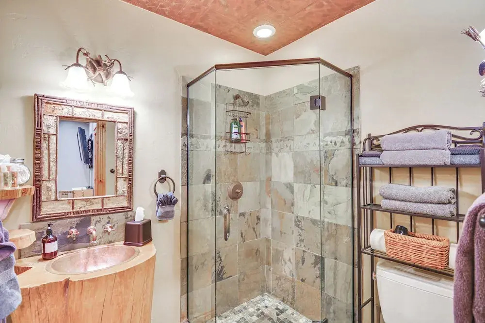 Sauna & Hot Tub: Mtn-view Retreat in Silverthorne!