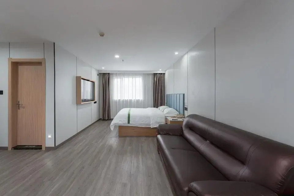 Greentree Inn Shanghai Meilan Lake Hutai Road Express Hotel