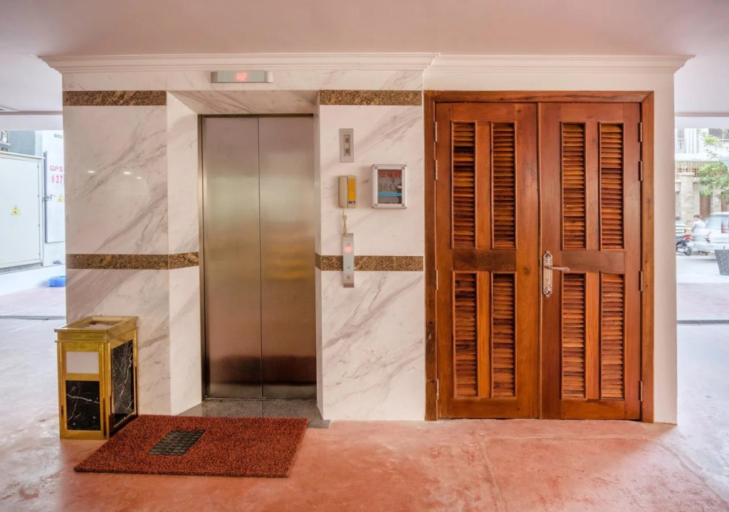 Monorom Apartment