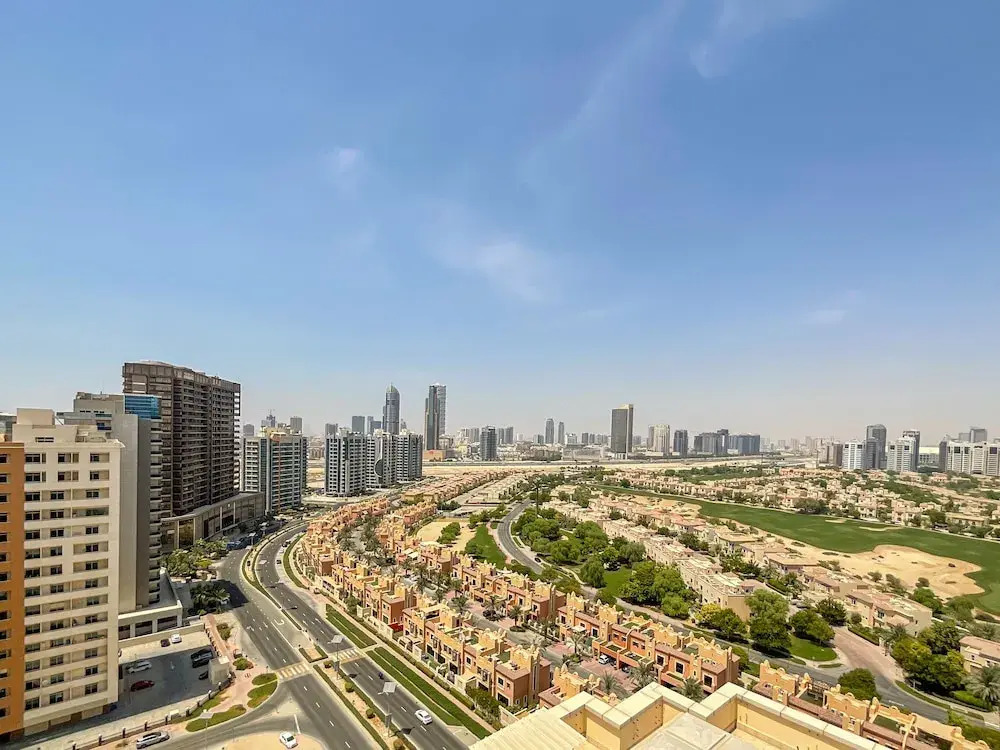 HiGuests - Golf View Residence